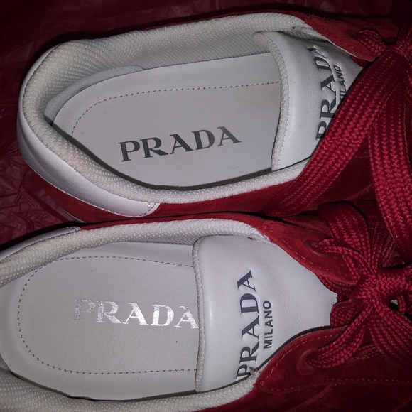 Traded*Up*For*Trade*Mens Red Sneakers - Picture 6 of 8